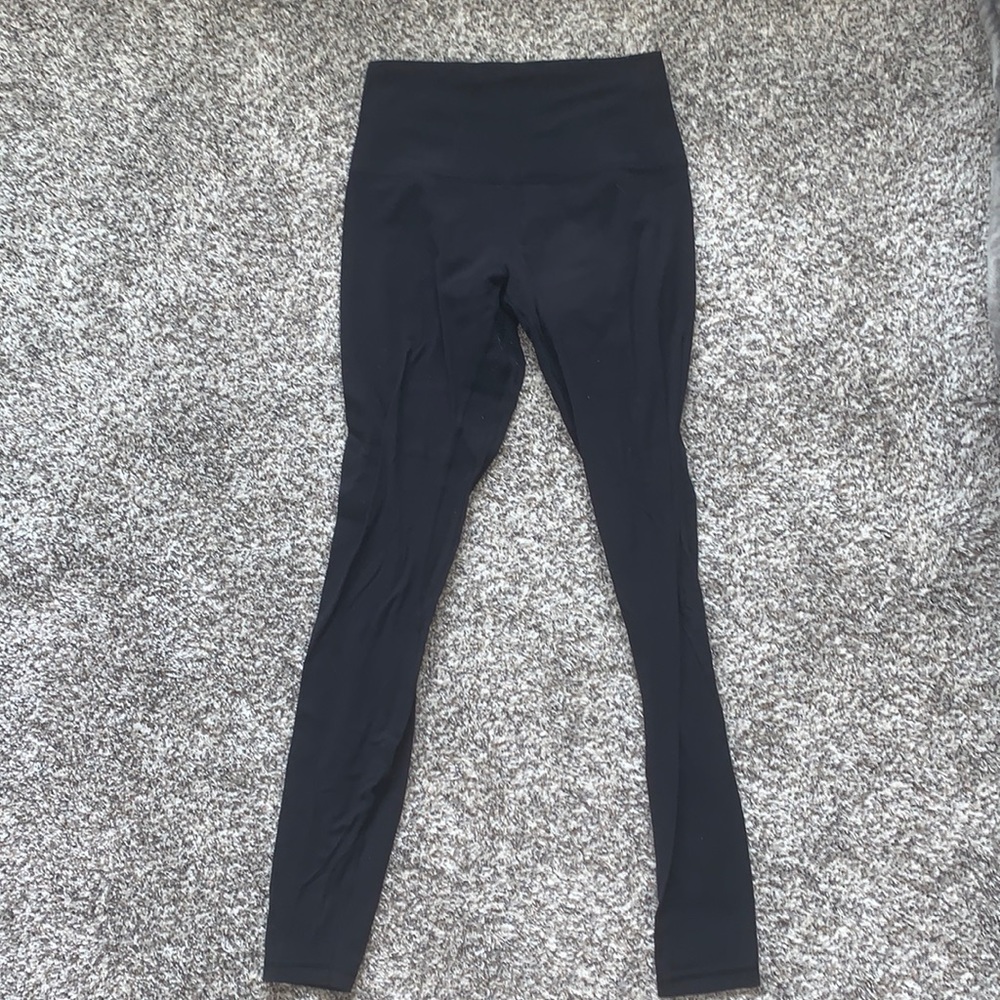 Lululemon, leggings, high-rise, black, 28 inch length, size 6, some pilling.